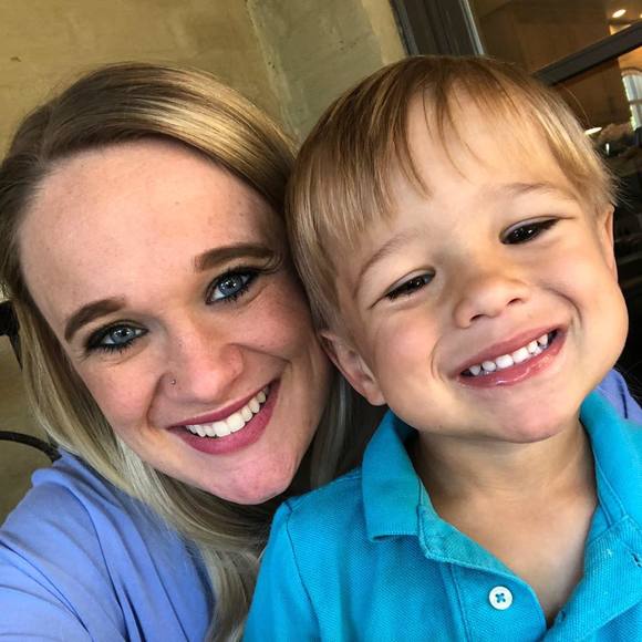 Meet your Posher, Karly - Picture 1 of 1